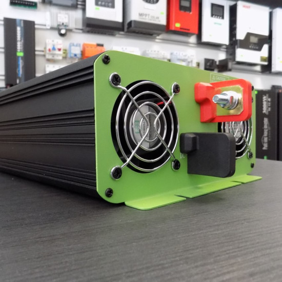 Инвертор 2000W Suyeego RC LCD